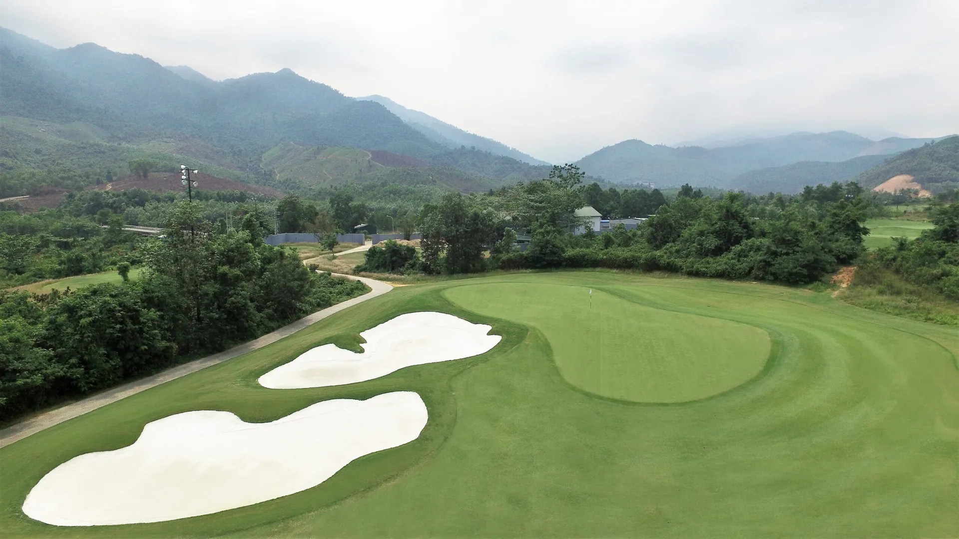 Luxury Golf Group Tours in Southeast Asia: The AGS Group Experience Guide