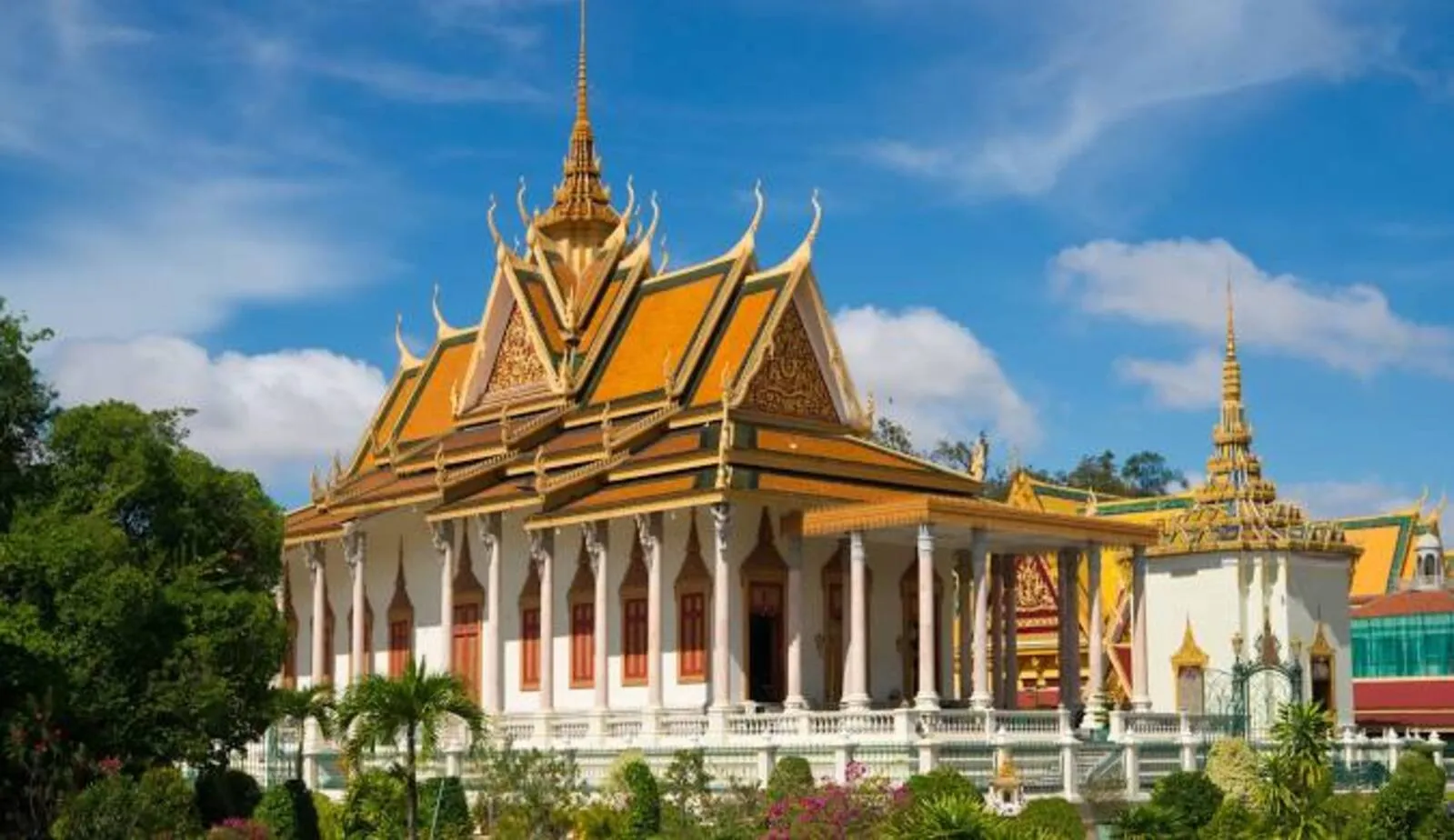 The Royal Palace & Silver Pagoda (Phnom Penh)