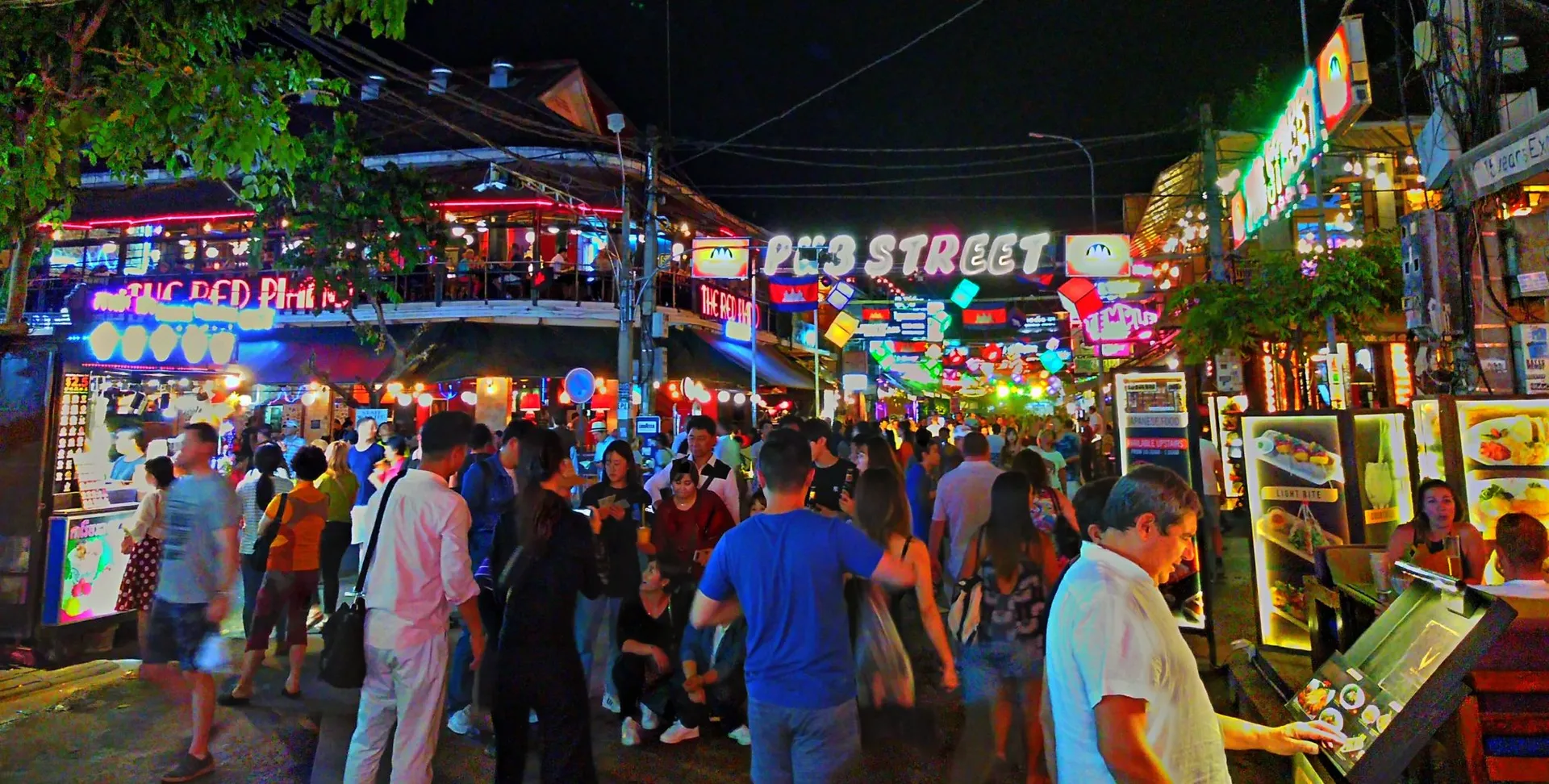 Siem Reap Pub Street VIP Crawl