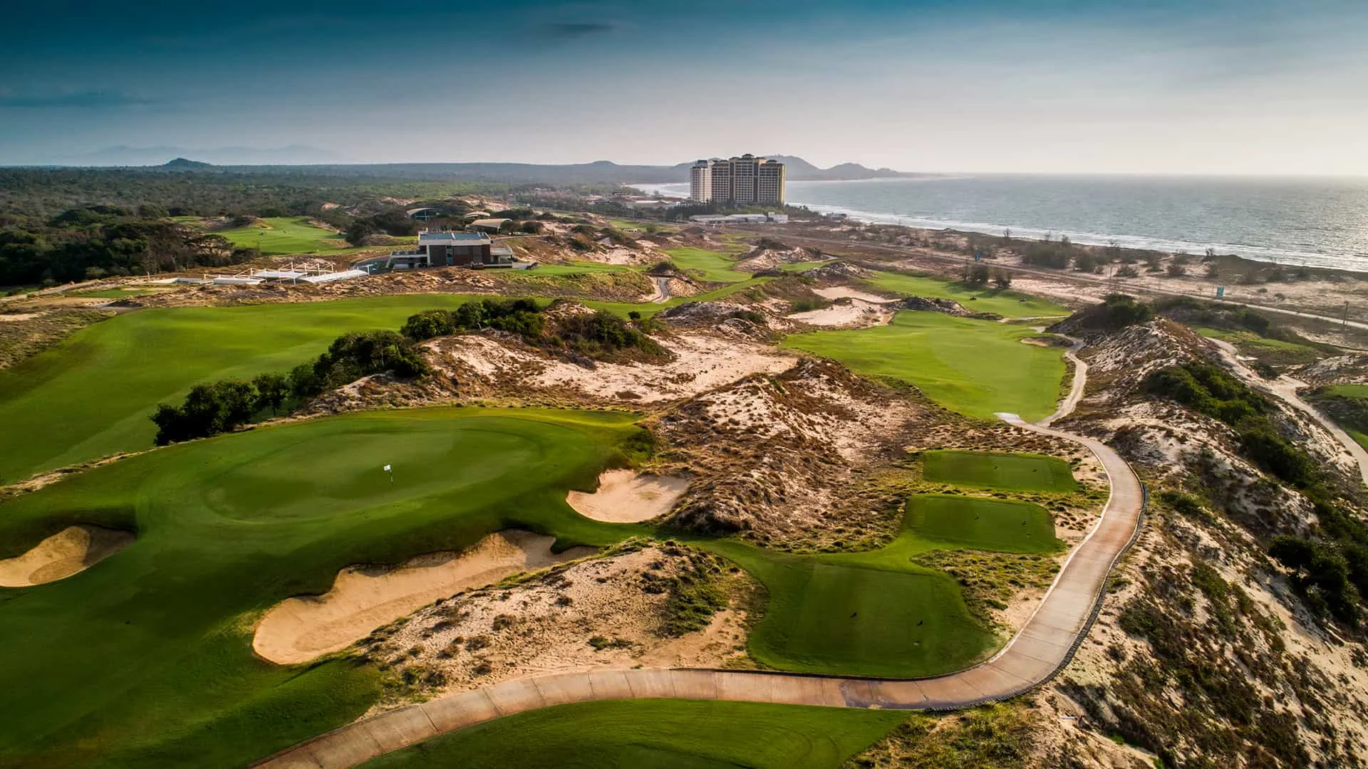 Vietnam Elite Golf Destination The Bluffs Grand Ho Tram Strip - Luxury Golf Tours Asia 2026
